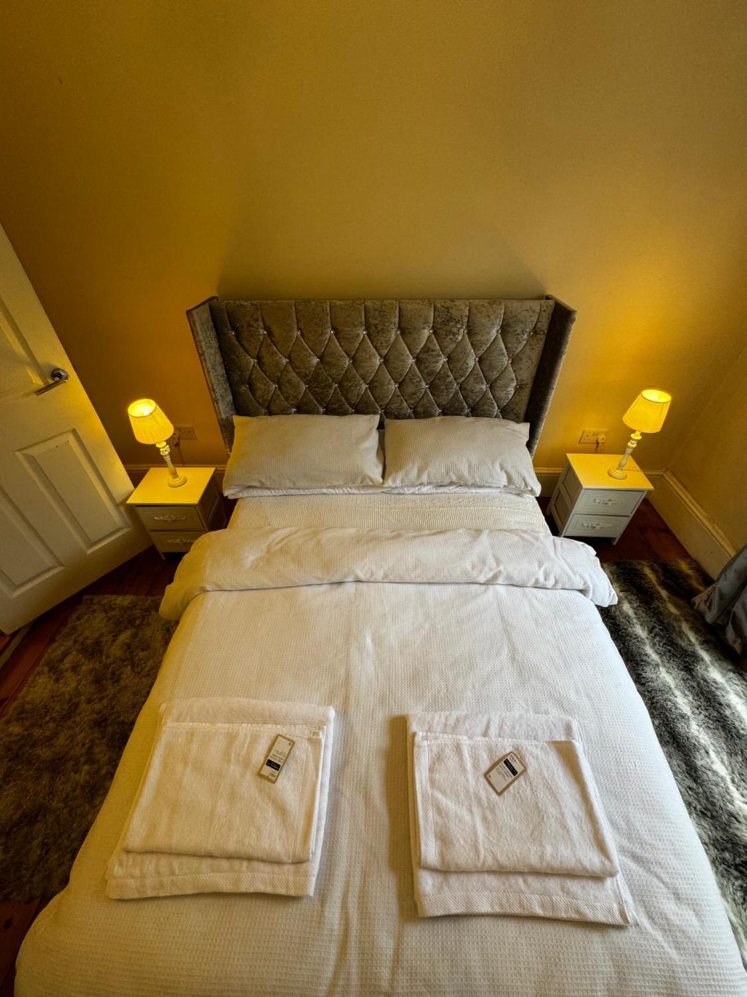 Apartamento Entire 1Bed Stratford Westfield Londres Exterior foto